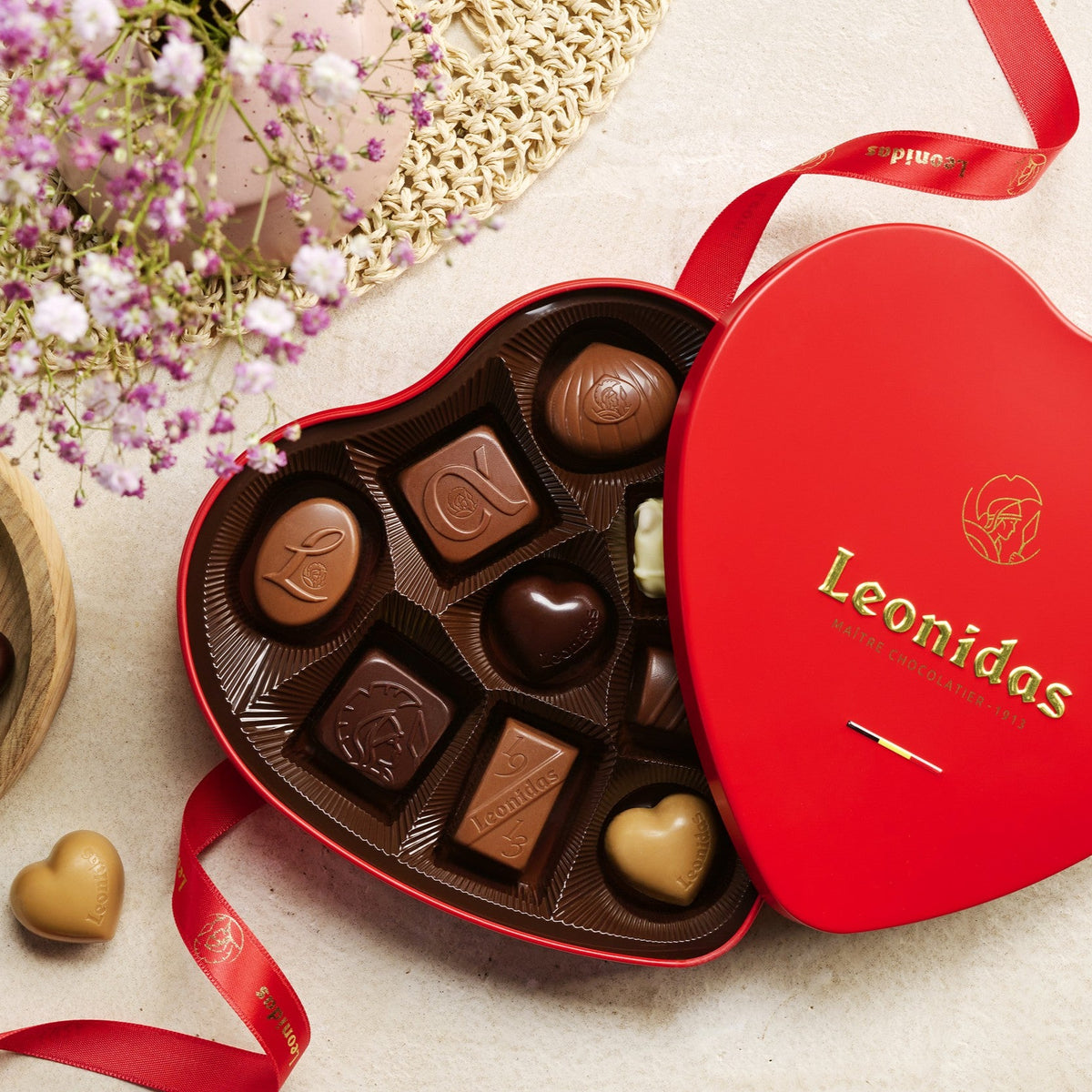 Anniversary Chocolate Gifts